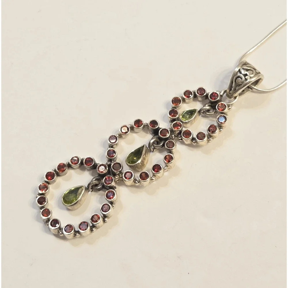 Large Sterling Silver Garnet & Peridot Triple Hoop Pendant Necklace 18